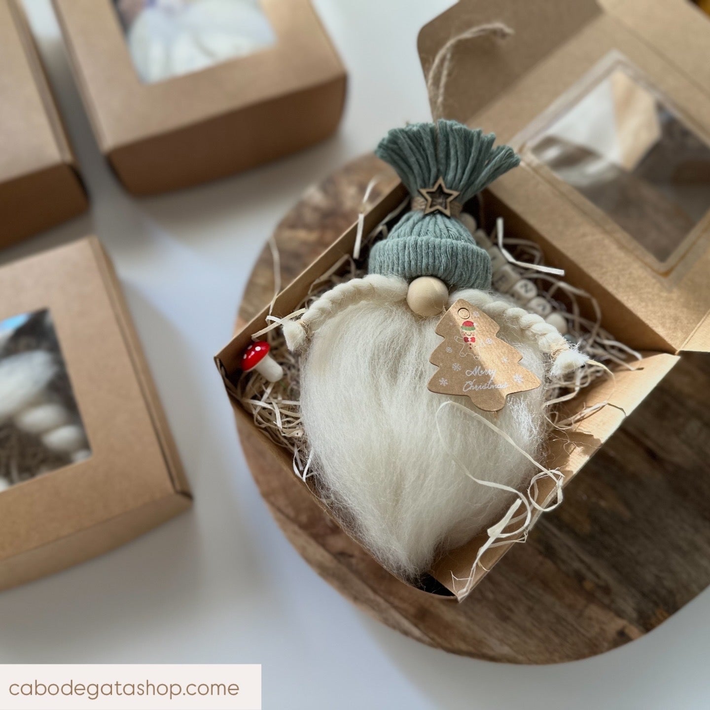 REGALO PERSONALIZADO DE GNOMO DE NAVIDAD 