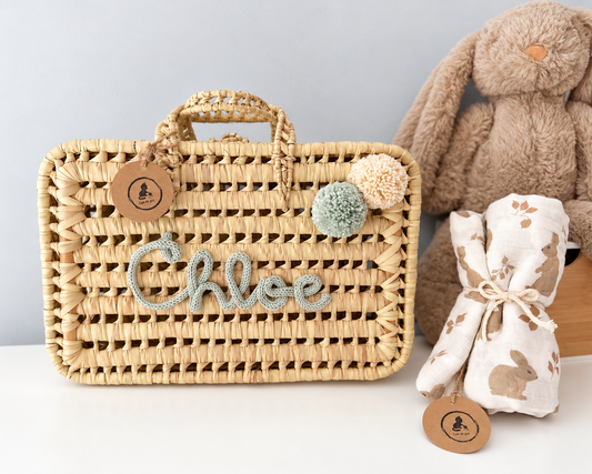 Maleta infantil personalizada con nombre Chloe en verde