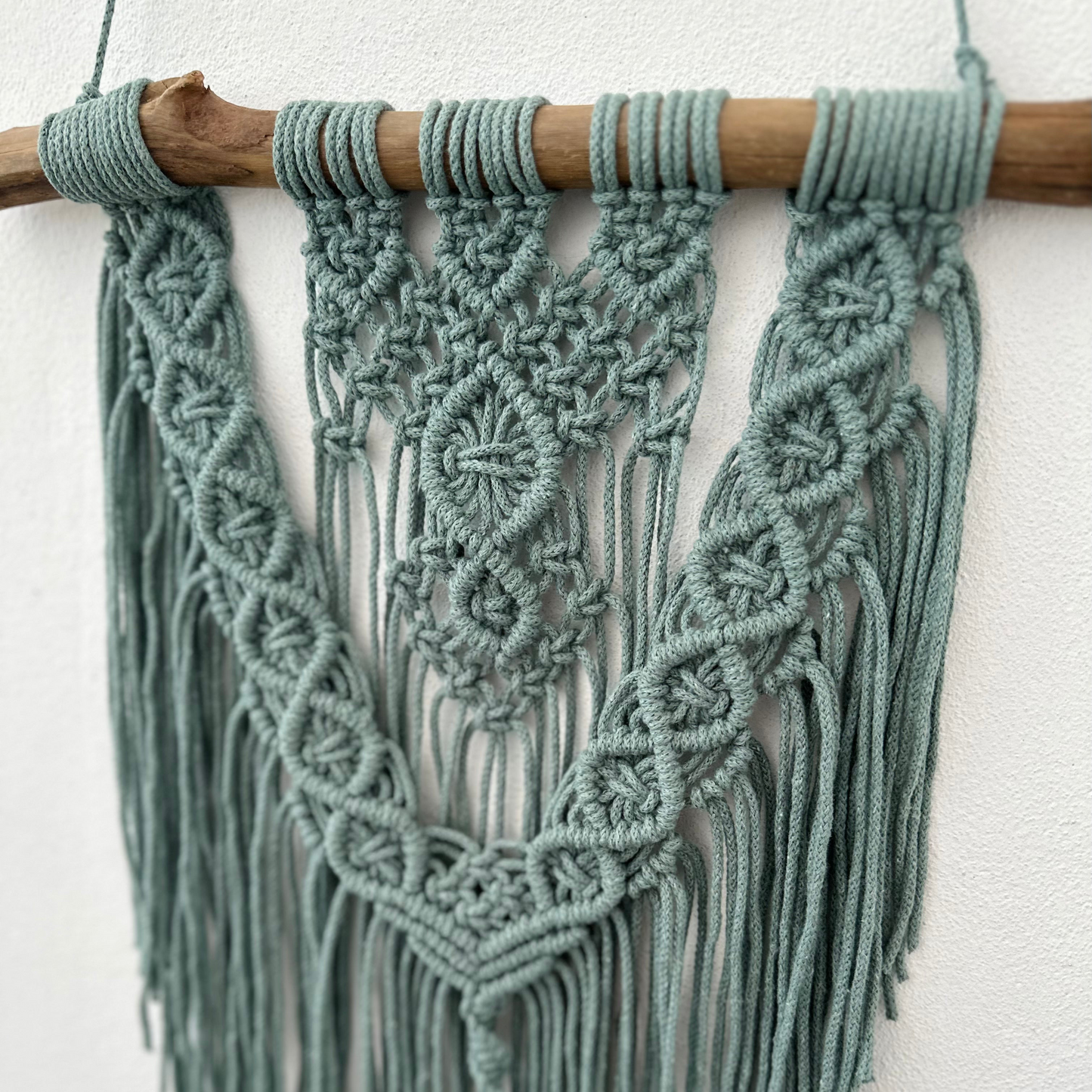 Tapiz de Macramé Artesanal - Decoración Boho para el hogar